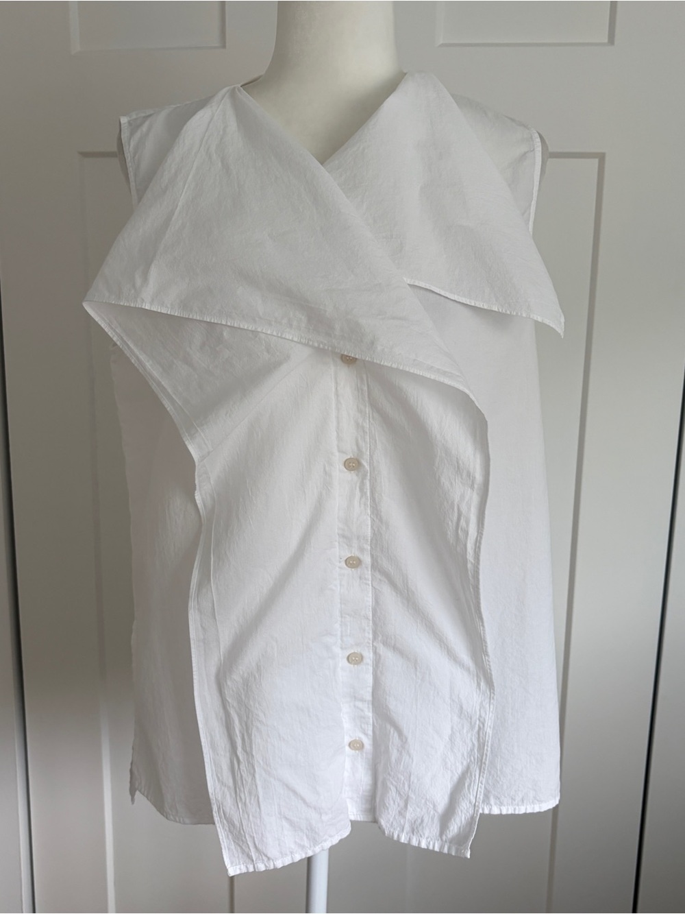 COS White Oversized Draped Collar Sleeveless Button Front Top Sz L/ EU 44*F10